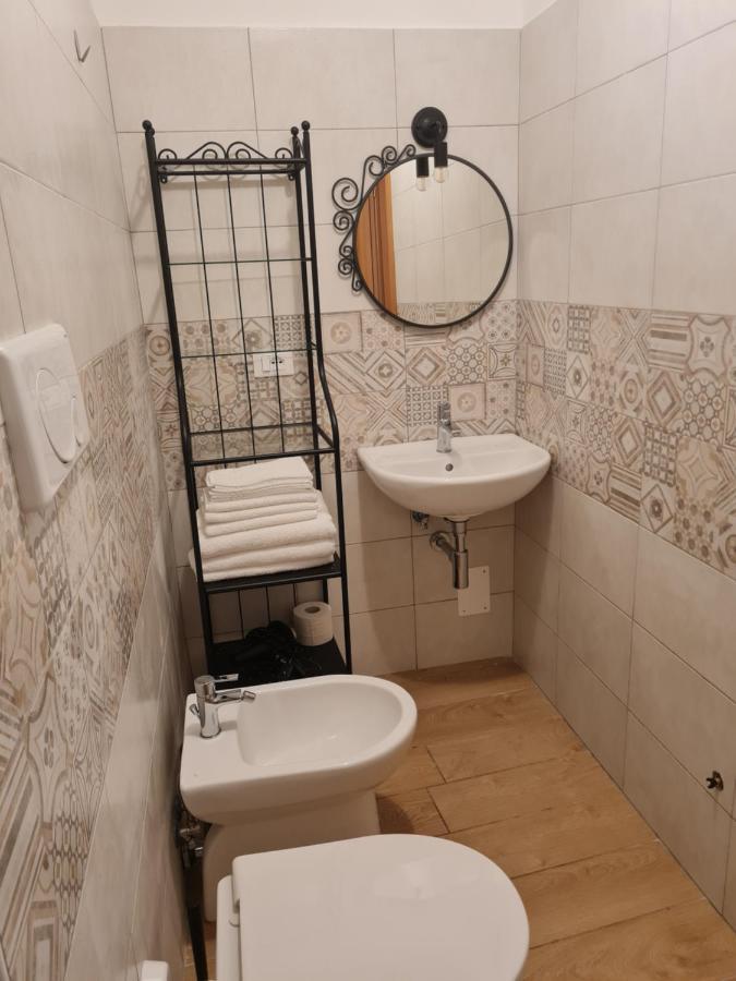 Ferienwohnung Dimora Degli Angeli LʼAquila Exterior foto